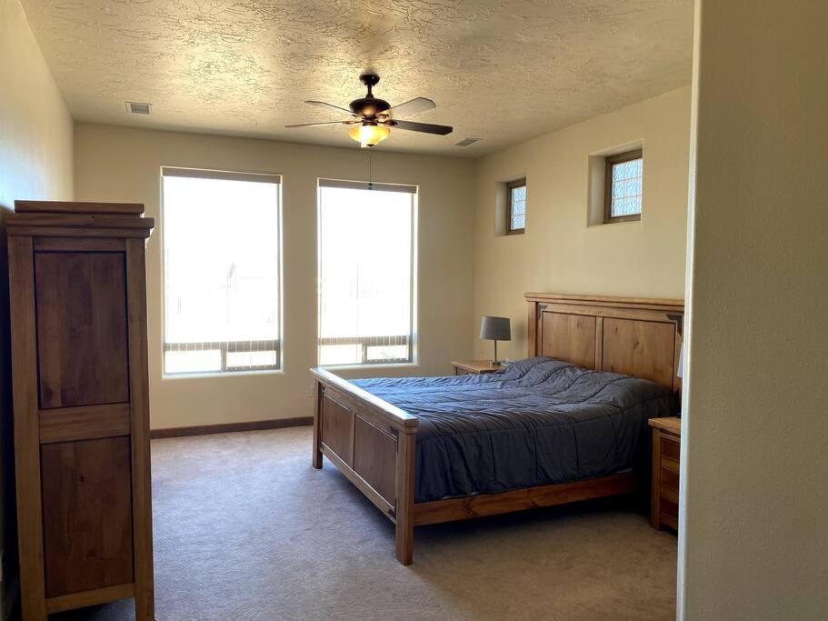 Spacious Home Page Exterior foto