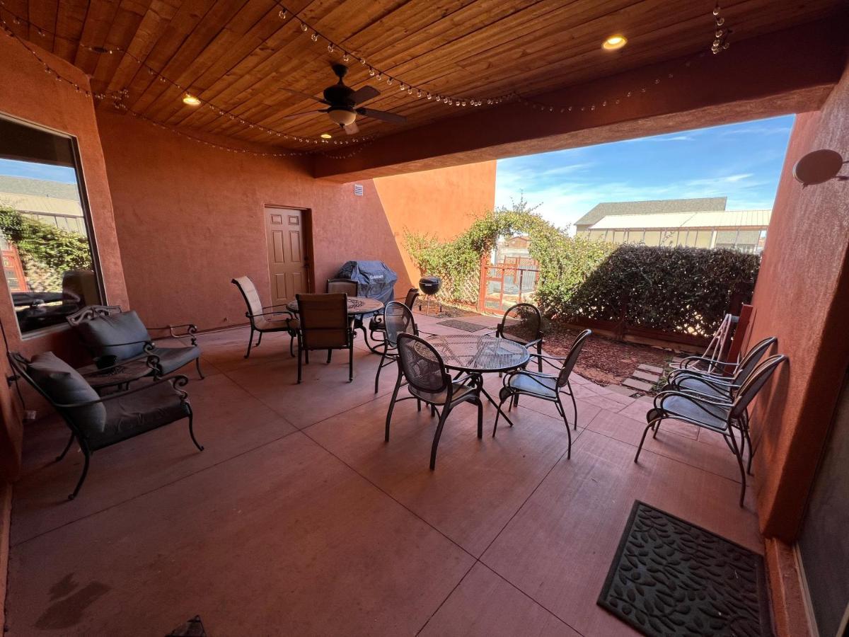 Spacious Home Page Exterior foto
